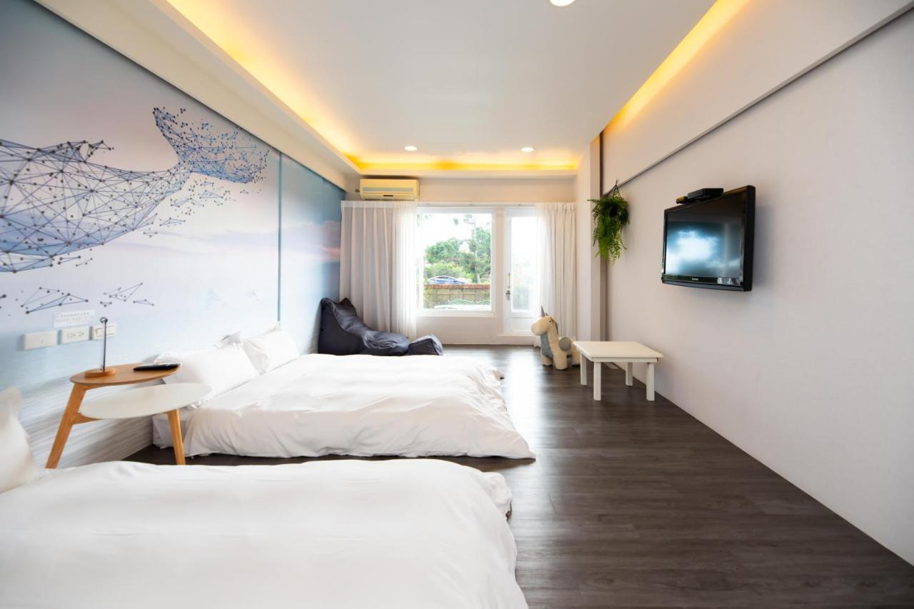Hotel 墾丁戀戀星辰湖畔莊園 星辰館 à Longshui Extérieur photo